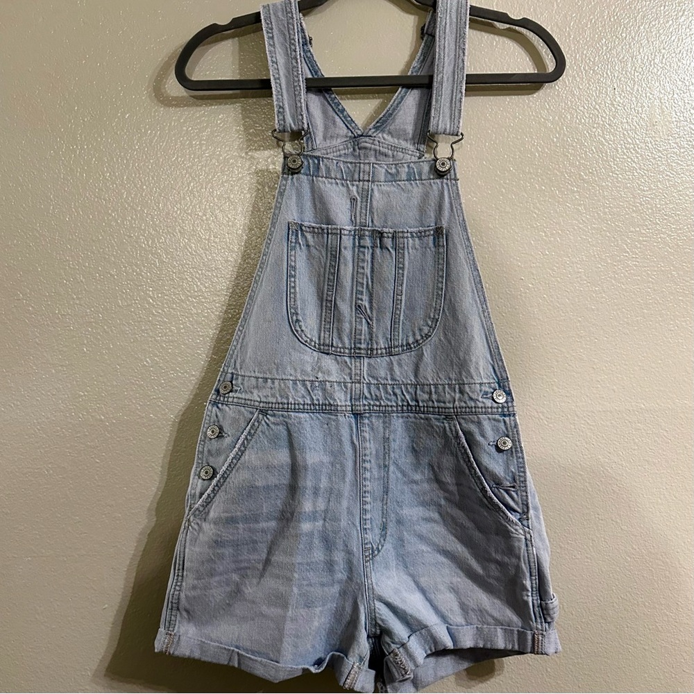 American Eagle Light Wash Denim Overalls Shorts